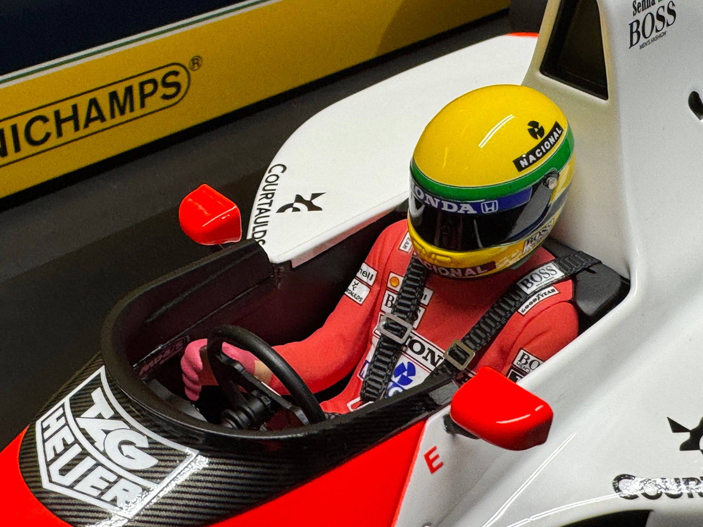 McLAREN HONDA MP4/5B AYRTON SENNA WORLD CHAMPION 1990 1/12 SCALE MINICHAMPS