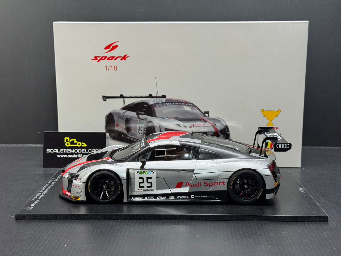 Audi R8 LMS GT3 Team Audi Sport 2017 Spa Winner Model Car 1/18 Scale Spark