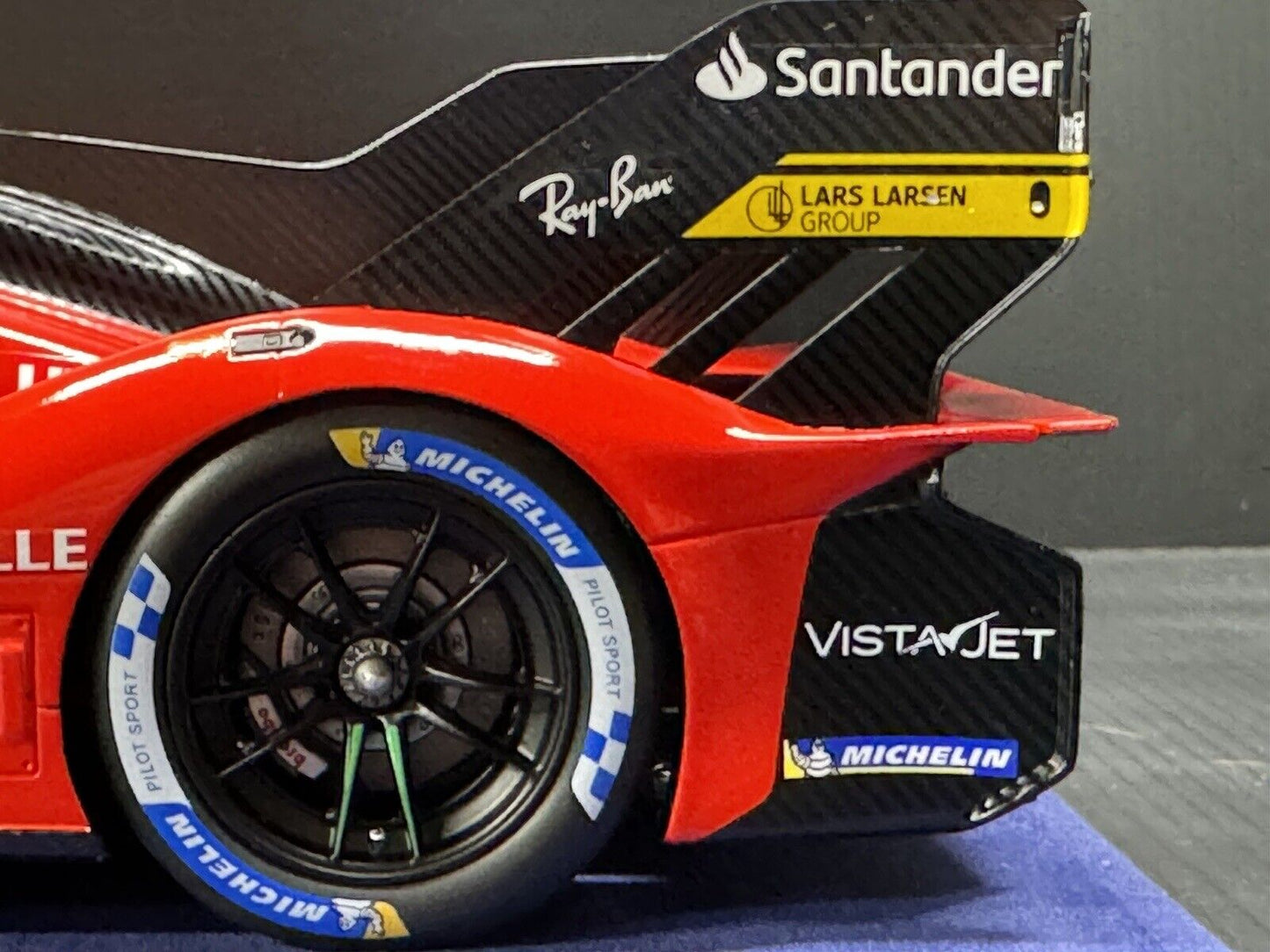 Ferrari 499P #51 Le Mans Winner 24hr 2023 1/18 Scale w/ Display Case - Looksmart