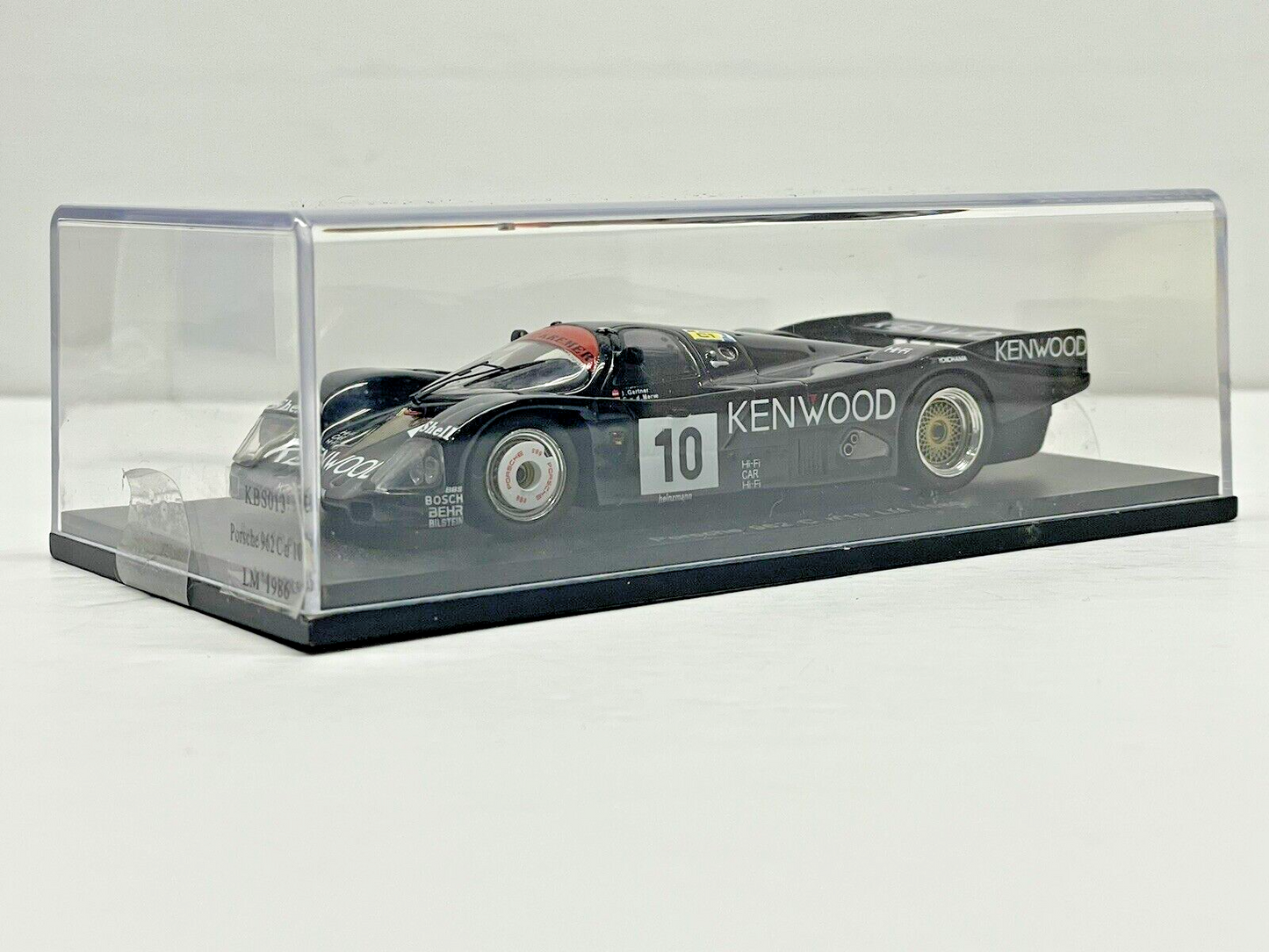 Porsche 962C 1986 Le Mans #10 KBS013 1/43 Scale Model Car by Spark