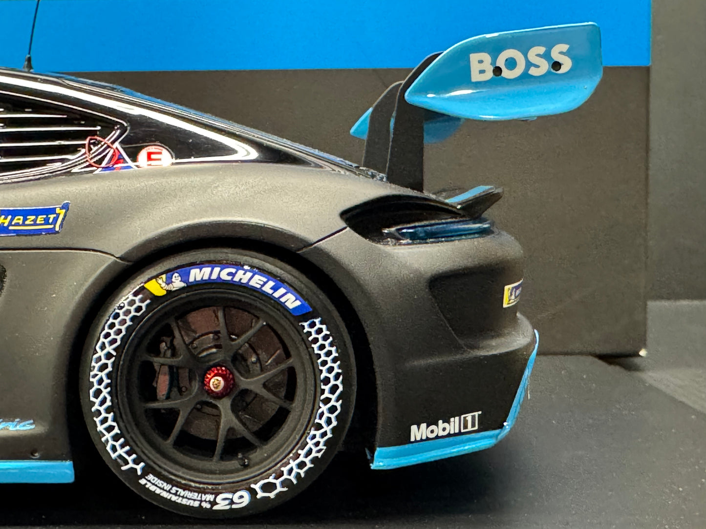 Porsche 718 Cayman GT4  E-Performance  Model Car w/ Display Case 1/18  Spark WAP0214150RCAY