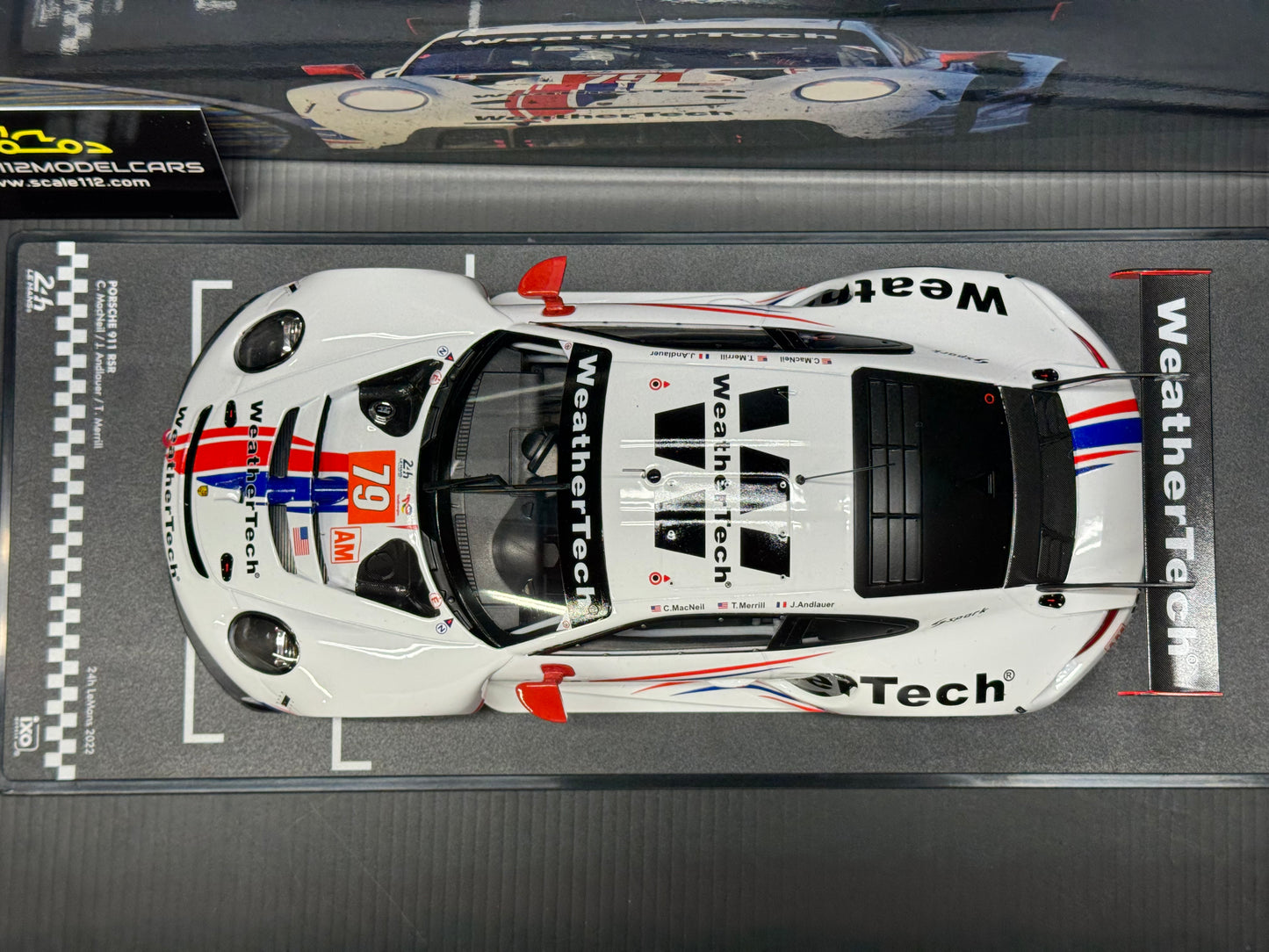 PORSCHE 911 RSR-19 #79 2ND PL GTE AM 24H LE MANS 2022 1/18 DIECAST MODEL BY IXO