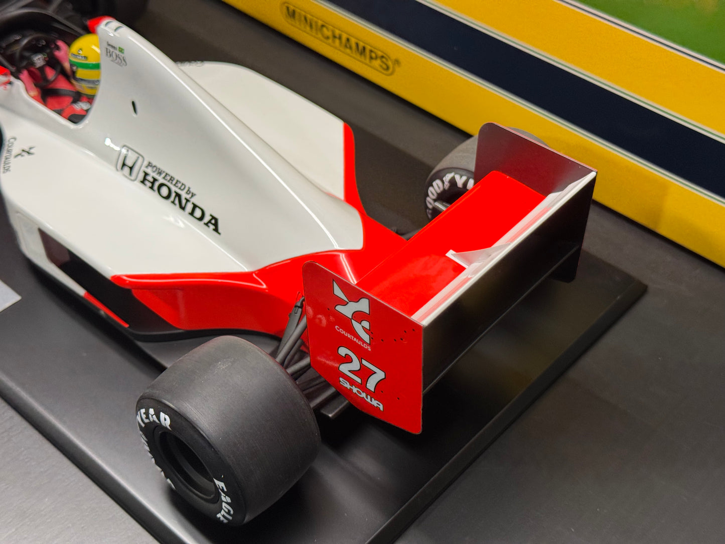 McLAREN HONDA MP4/5B AYRTON SENNA WORLD CHAMPION 1990 1/12 SCALE MINICHAMPS