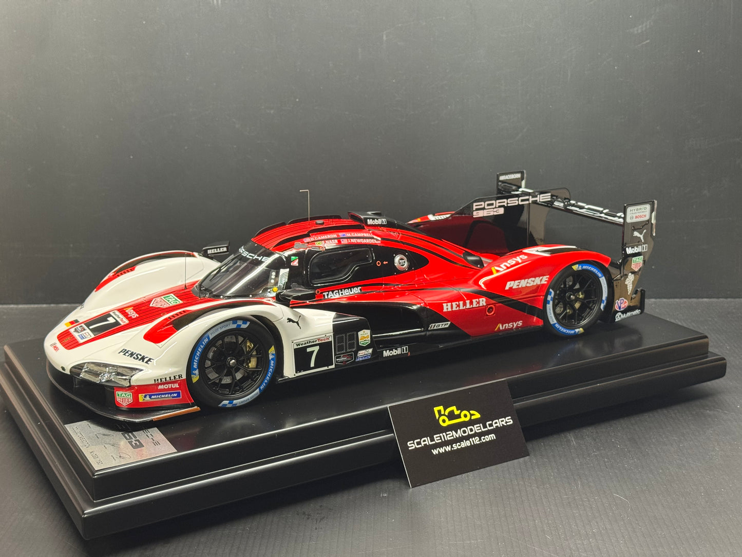Porsche 963 LMDH #7 Porsche Penske 24h Daytona 2024 1/12 Spark w/ Display Case