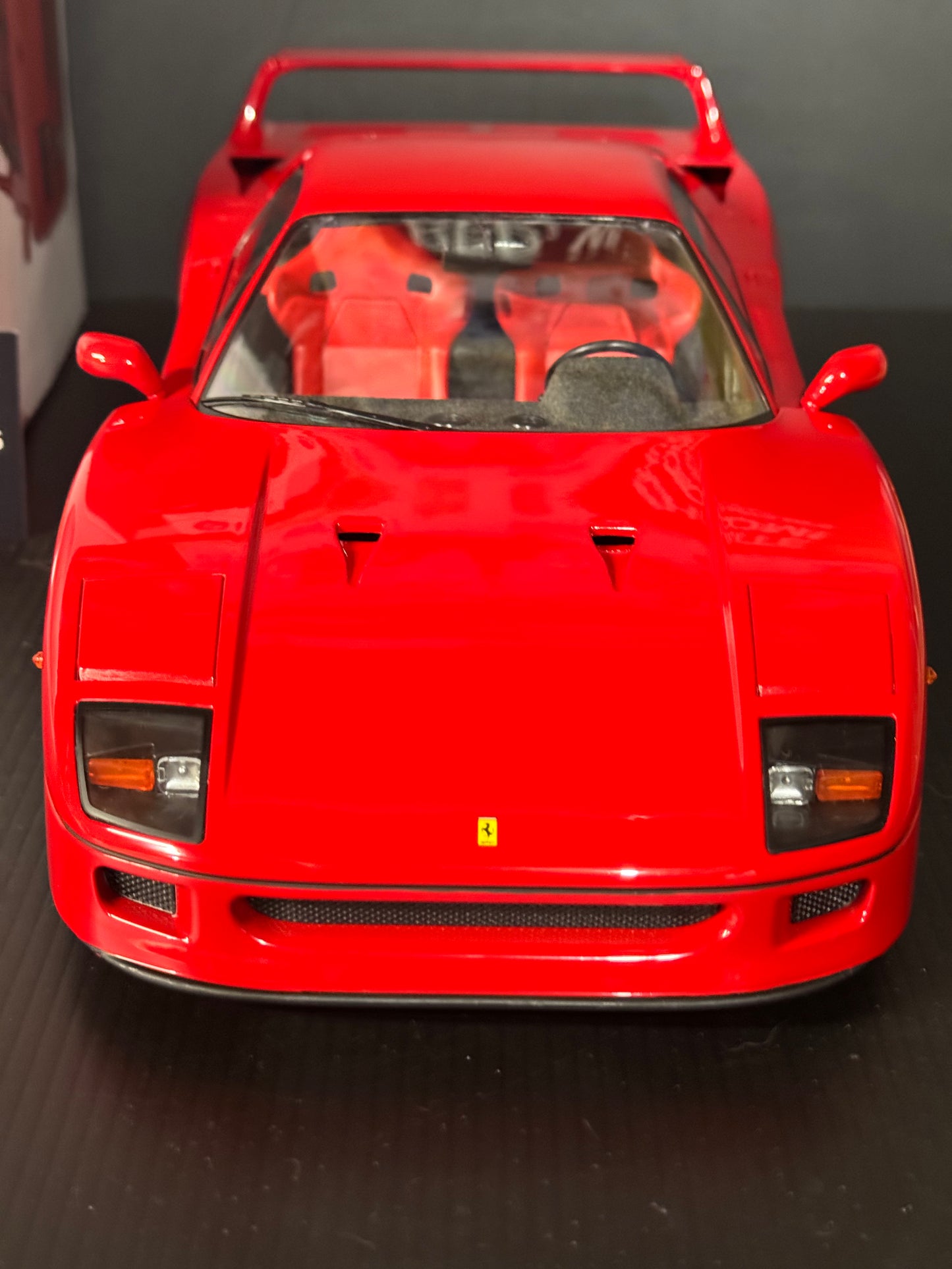 Ferrari F40 1987 1/12 Scale Diecast Model Car in Rosso Corsa by Norev 127902