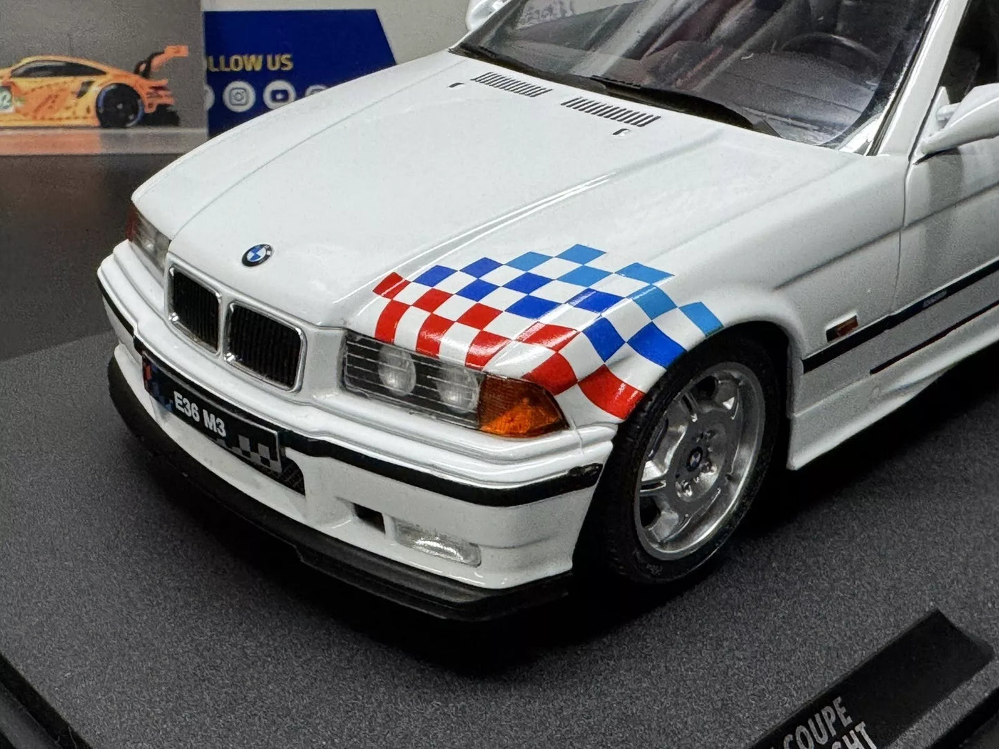 BMW M3 E36 Coupe Lightweight White 1/18 Scale Diecast Model Car by Solido S1803903