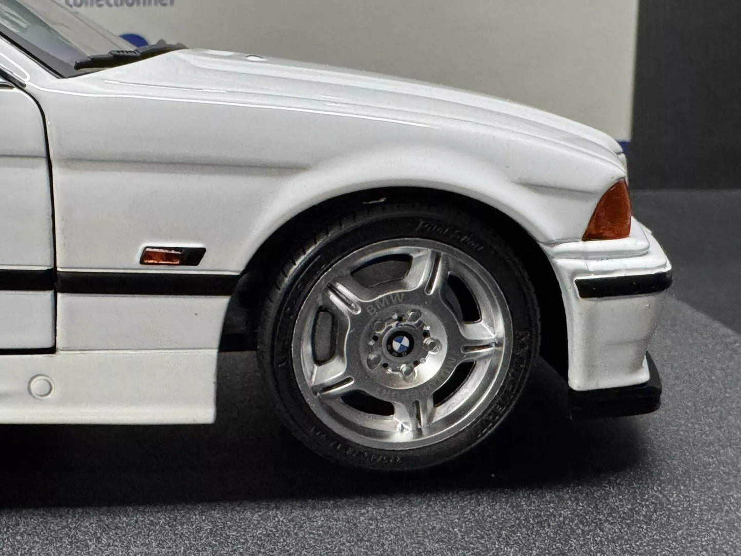 BMW M3 E36 Coupe Lightweight White 1/18 Scale Diecast Model Car by Solido S1803903