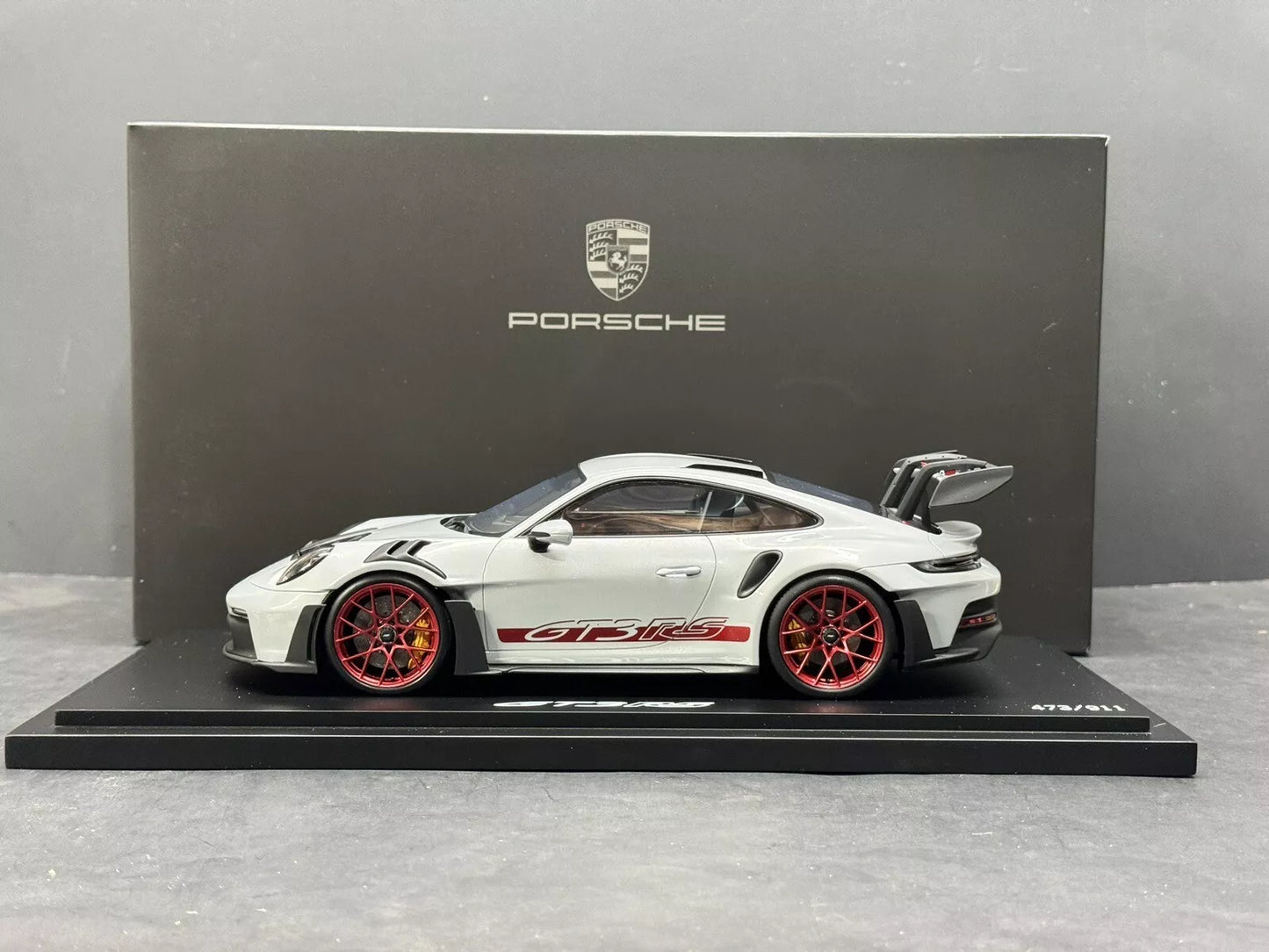 Porsche 911 992 GT3 RS Ice Gray w/ Display Case - Dealer Edition - 1/18 Spark