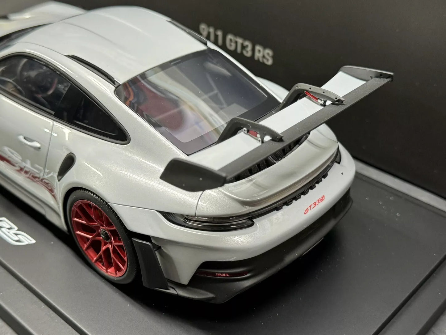 Porsche 911 992 GT3 RS Ice Gray w/ Display Case - Dealer Edition - 1/18 Spark