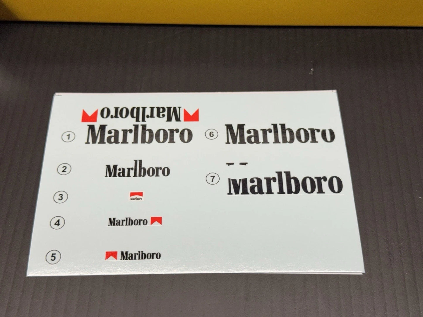 McLAREN F1 FORD MP4/8 V8 WINNER AUSTRALIAN GP 1993 SENNA 1/18 Minichamps Box Set