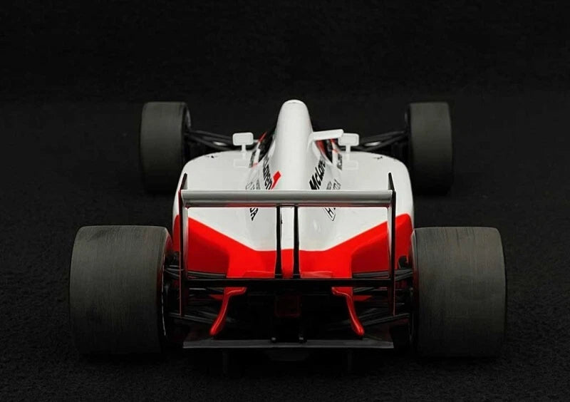 Minichamps 1/18 Scale 540 913801 - McLaren Honda MP4/6 #1 Champion 1991 A. Senna