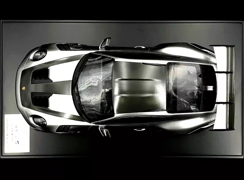 Porsche 911 992 GT3 RS Weissach Package Silver Metallic w/ Display Case - Dealer - 1/12 Spark