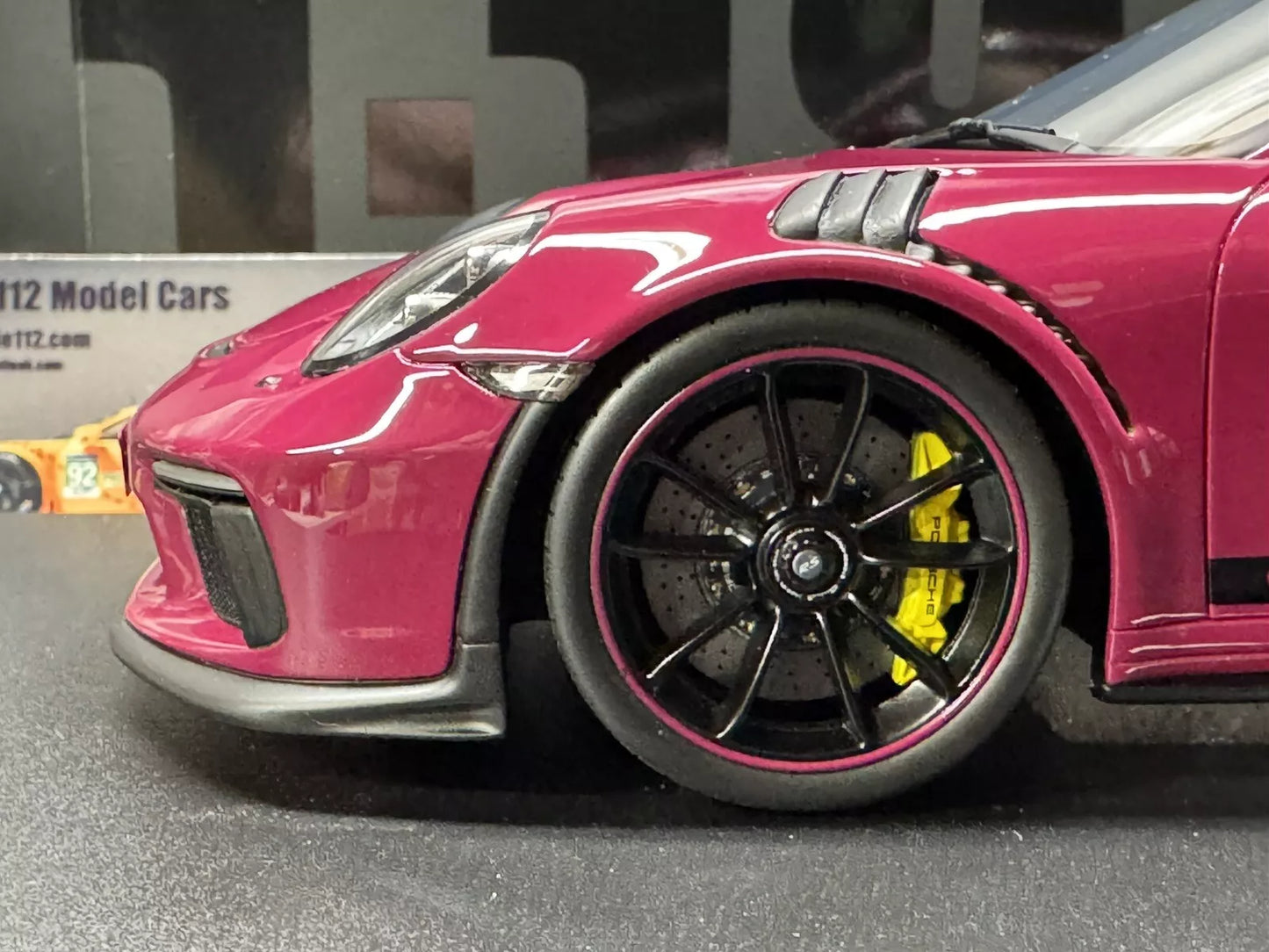 Porsche 911 991.2 GT3 RS Ruby Star Red 2019 1/18 Scale Model Car by GT Spirit GT911