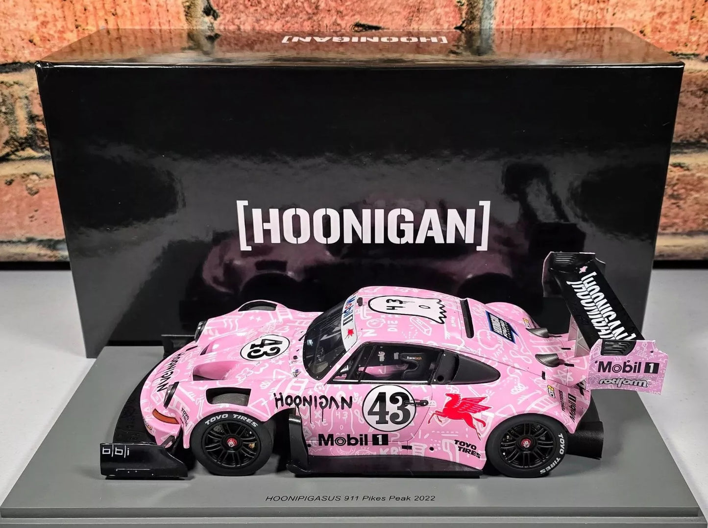 Porsche 911 Hoonipigasus - 2022 Pikes Peak - Ken Block 1:18 Model Car by Spark 18S726