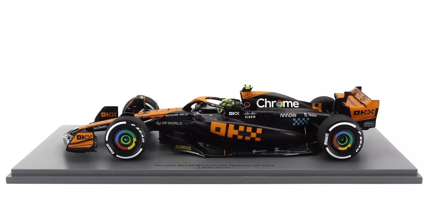 McLaren MCL60 2023 Japanese GP #4 Lando Norris W/ Display Case 1/18 Scale Spark 18S966