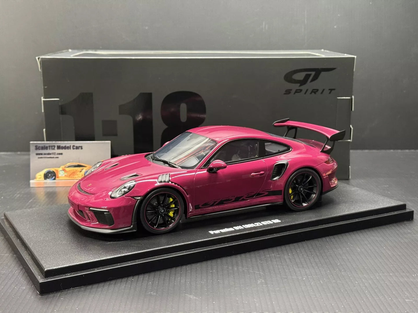 Porsche 911 991.2 GT3 RS Ruby Star Red 2019 1/18 Scale Model Car by GT Spirit GT911