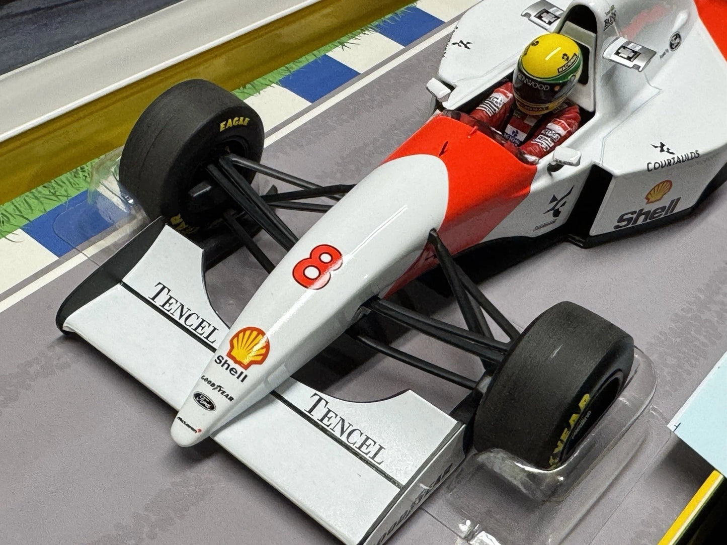 McLAREN F1 FORD MP4/8 V8 WINNER AUSTRALIAN GP 1993 SENNA 1/18 Minichamps Box Set