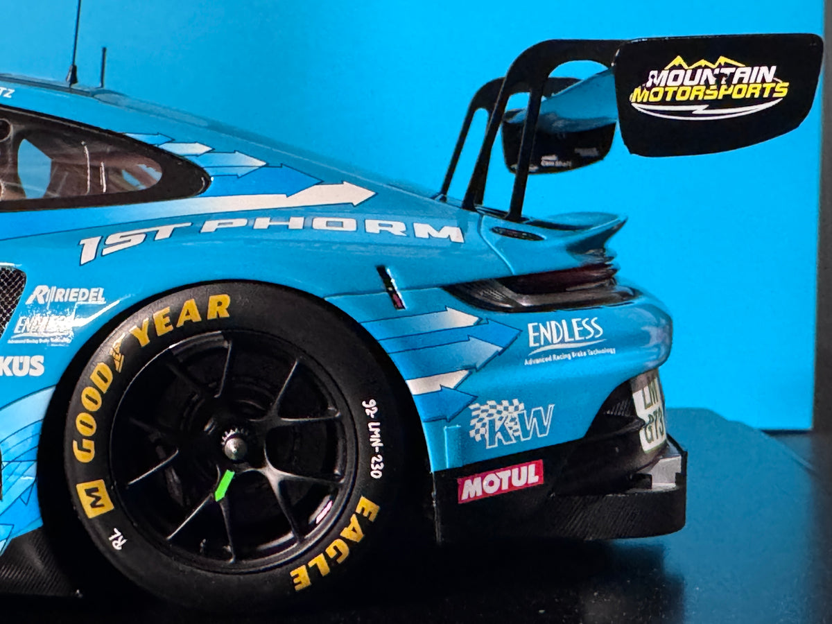 Porsche 911 GT3 R #92 Winner LMGT3 24h LeMans 2025 Manthey 1st Phorm 1/18 Spark WAP021005260LM