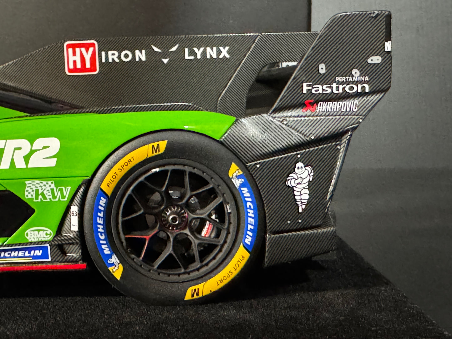 LAMBORGHINI SC63 3.8L V8 TURBO 24h LE MANS 2024 #63 1/18 Scale Model Looksmart