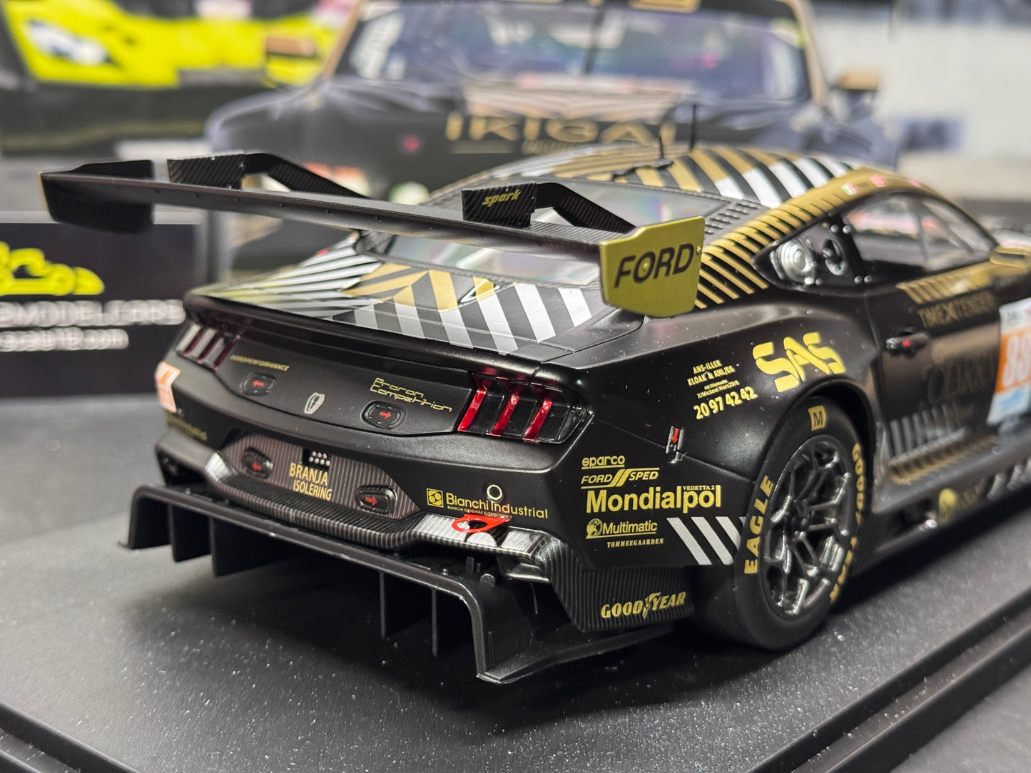 1/18 SCALE FORD MUSTANG GT3 PROTON RACING - 24H LE MANS 2024 - MODEL CAR BY IXO
