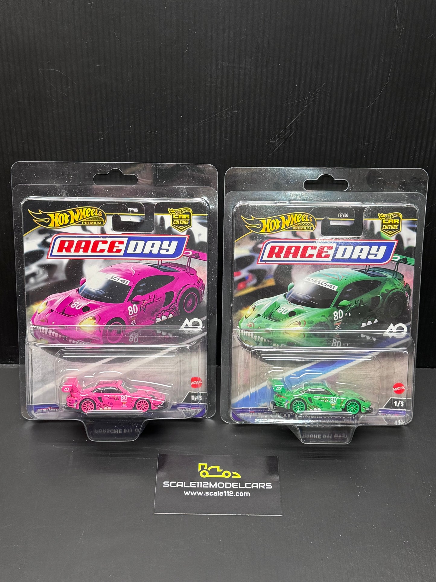 Hotwheels Premium 1/64 Roxy  0/5 Chase and Rexy Brand New! Ships In  PROTECTORS!