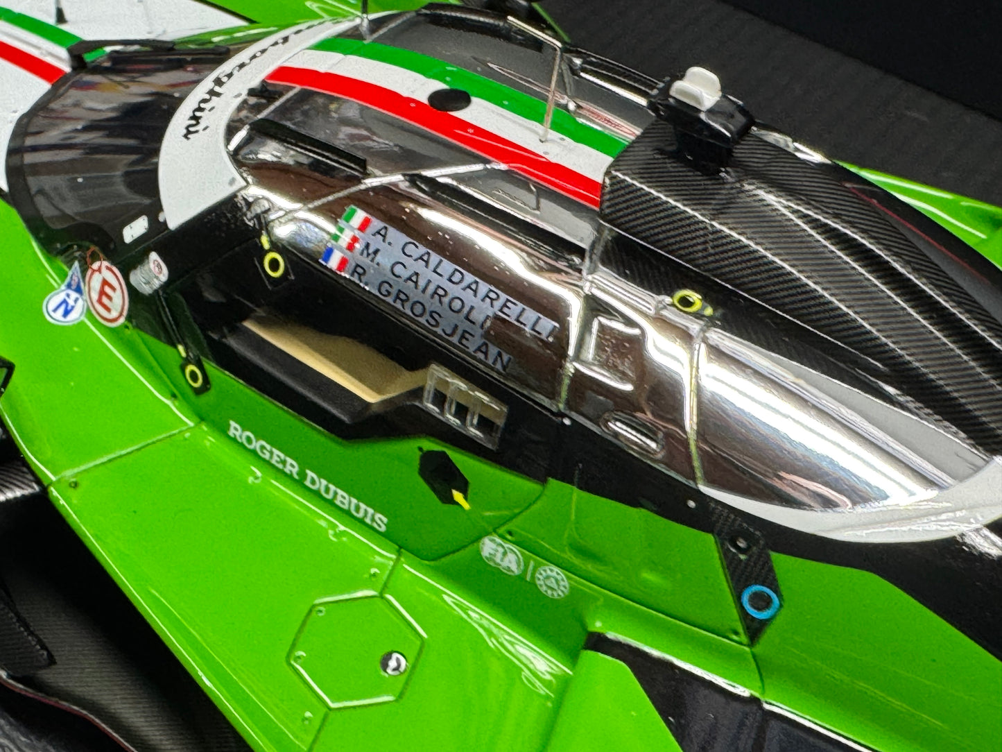LAMBORGHINI SC63 3.8L V8 TURBO 24h LE MANS 2024 #19 1/18 Scale Model Spark 18S647