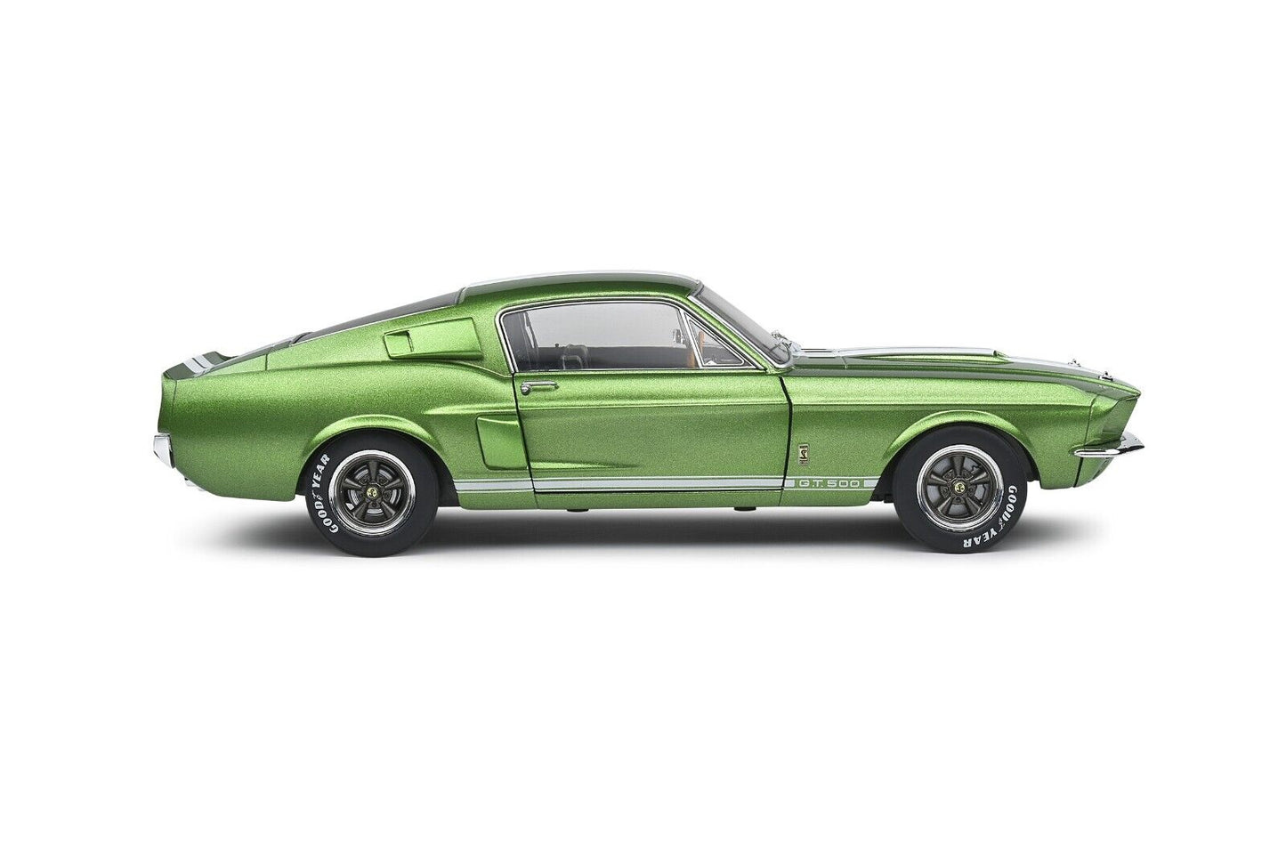 1/18 SCALE 1967 SHELBY MUSTANG GT500 LIME GREEN MODEL CAR by SOLIDO