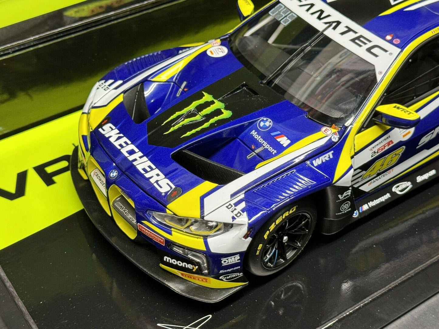 1/18 MINICHAMPS - BMW M4 GT3 WRT - 24h SPA VALENTINO ROSSI - LIMITED ED. BOX SET