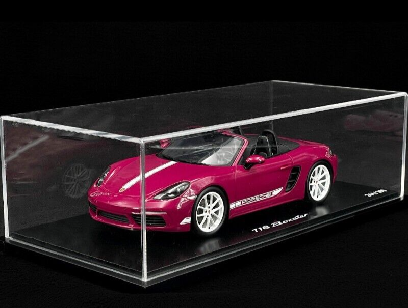 Porsche 718 Boxster Rubystone Red w/ Display Case 1/18 Spark Dealer Edition