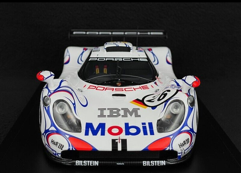 Porsche GT1 #26 Winner 24h LeMans w/ Display Case Ltd. to 911 1/18 Scale Spark