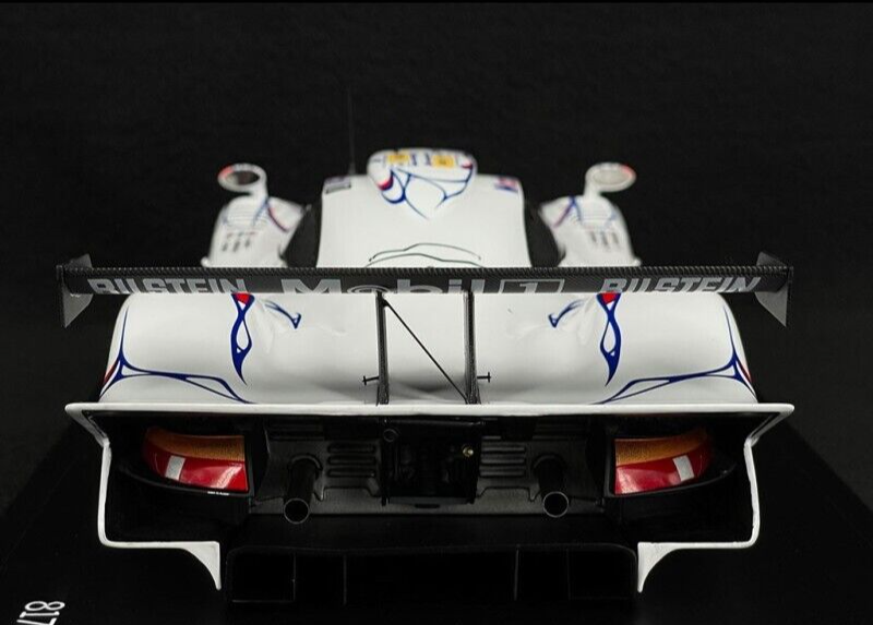 Porsche GT1 #26 Winner 24h LeMans w/ Display Case Ltd. to 911 1/18 Scale Spark