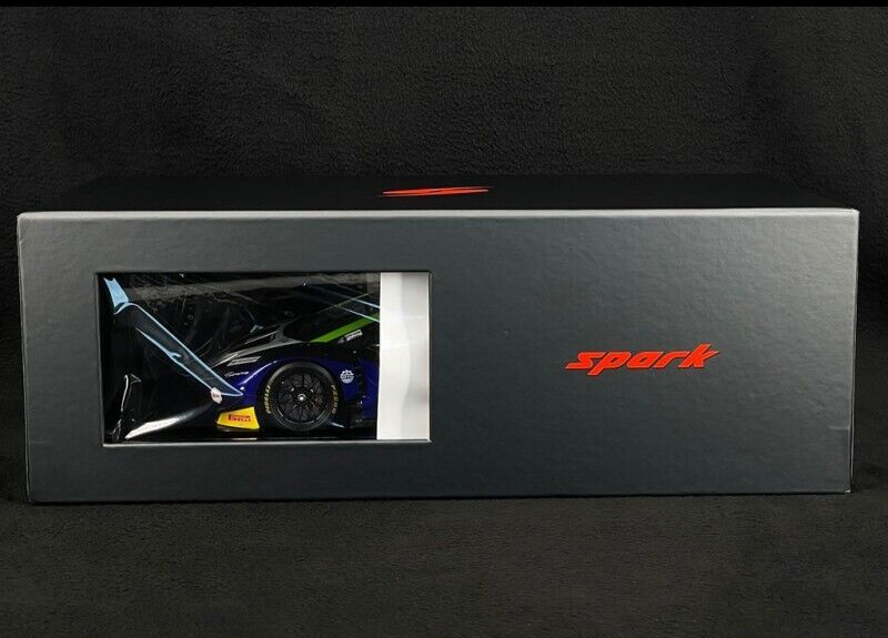 1/18 SCALE SPARK LAMBORGHINI HURACAN GT3 N.14 3rd SILVER CLASS 24 H SPA