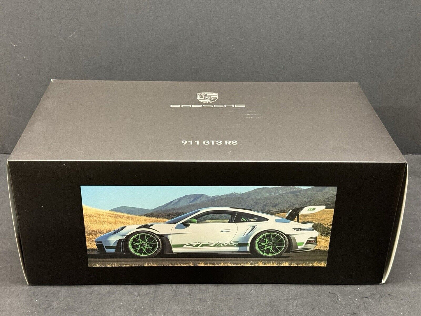 Porsche 911 992 GT3 RS Carrera RS Tribute w/ Display Case  - 1/18 Spark