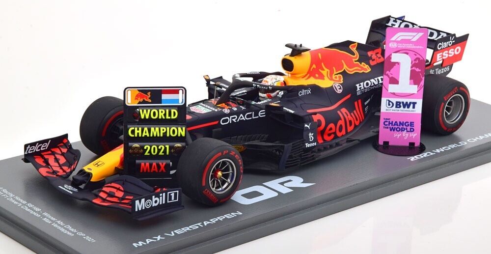 1/18 Spark 2021 Red Bull Racing RB16b #33 Max Verstappen Winner Abu Dhabi GP