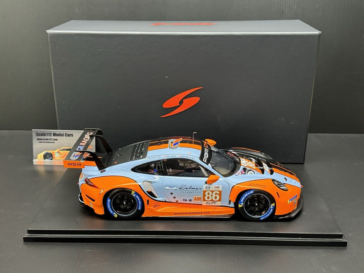 PORSCHE 911 991-2 RSR 3rd LMGTE Am 24h LE MANS 2023 w/ Display Case 1/18 Spark