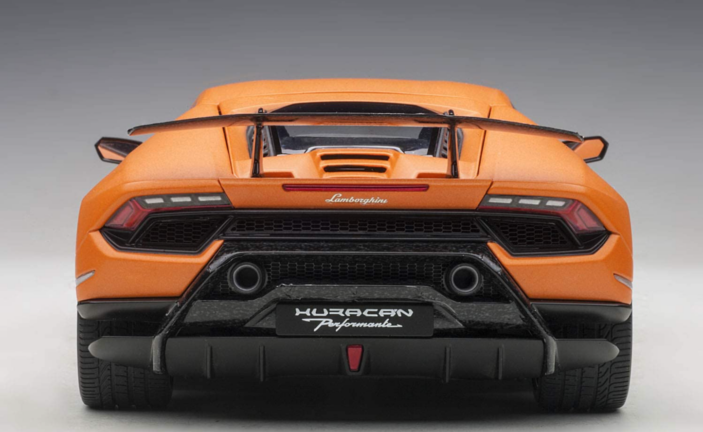 1/18 Scale Autoart Lamborghini Huracan Performante Matt Orange Model Car