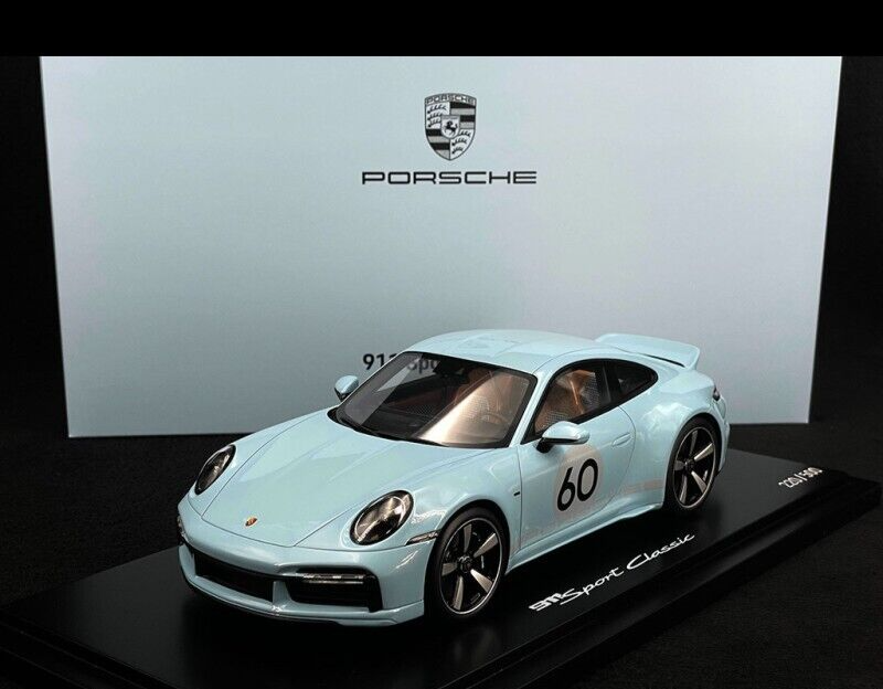 Porsche 911 Sport Classic (992) w/ Display Case - Dealer Edition - 1/18 Spark