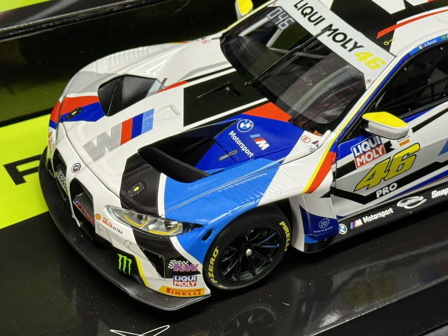 BMW M4 GT3 WRT  12HR BATHURST - VALENTINO ROSSI - MINICHAMPS 1/18 - BOX SET