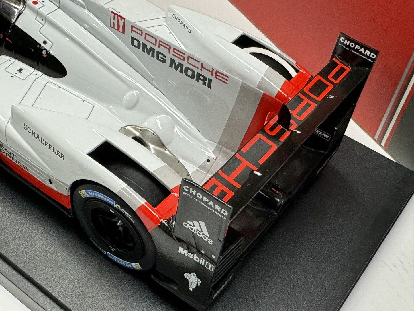 1/18 Scale IXO Porsche 919 Hybrid 2017 Le Mans Winner #2 Diecast Model Car