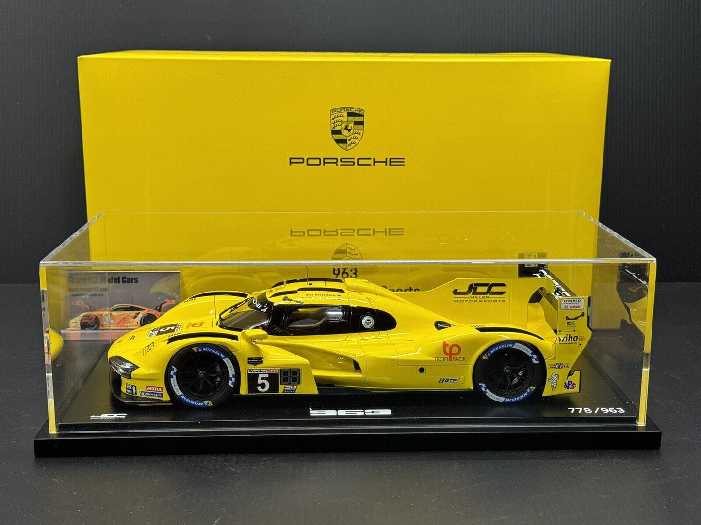 1/18 Scale Spark Porsche 963 LMDH IMSA JDC-Miller Motorsports w/ Display Case