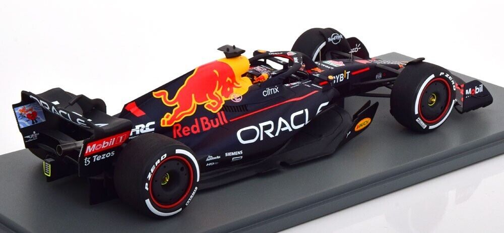 1/18 Spark 2022 Red Bull Racing RB18 #33 Max Verstappen Winner Miami GP