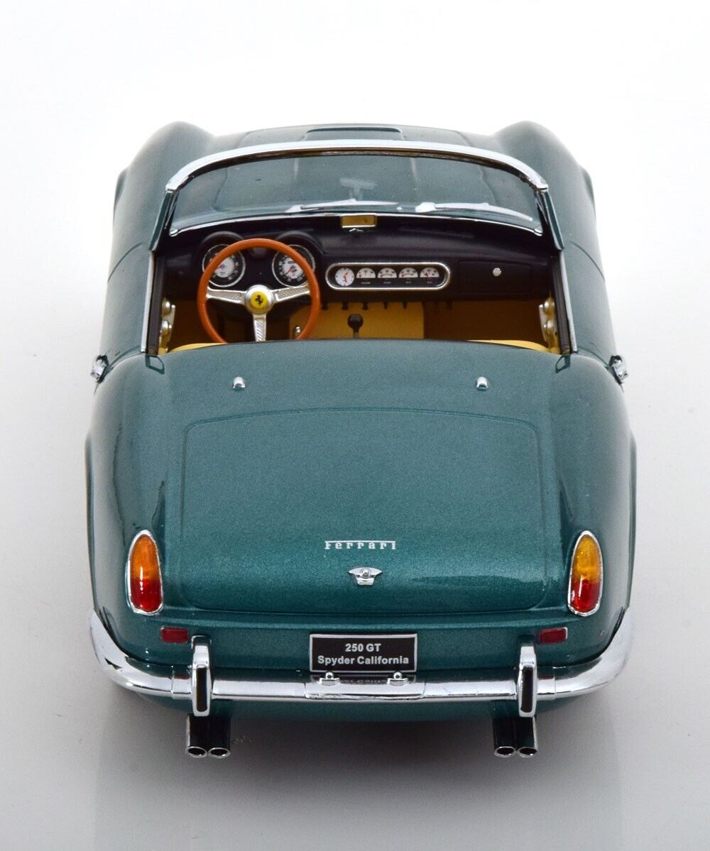 Ferrari 250 GT CALIFORNIA SPYDER Metallic Green Diecast Model Car 1/18 Scale