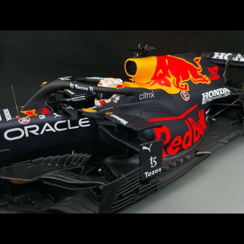 1/12 Spark 2021 Red Bull Racing RB16b #33 Max Verstappen Winner Abu Dhabi GP