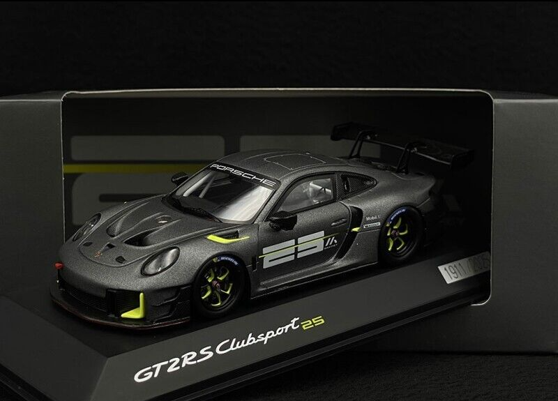 Porsche 911 GT2 RS Clubsport - Manthey Racing - w/ Case - 1/43 Spark Ltd. 2025