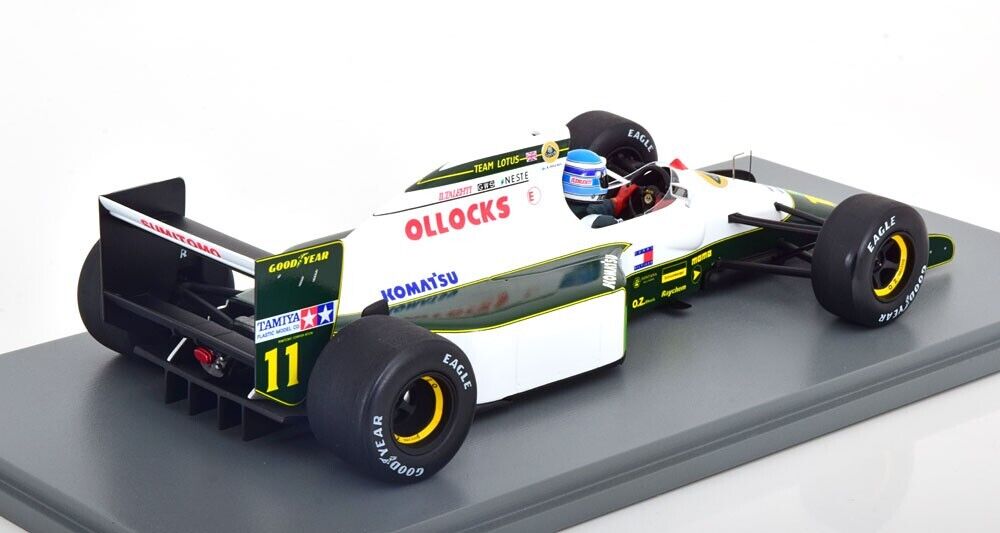 1/18 Spark Lotus 102B #11 1991 Monaco GP Mika Hakkinen w/ Display Case