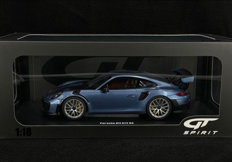 Porsche GT2 RS 2021 911 991.2 - Gemini Blue - Resin Model Car by GT Spirit