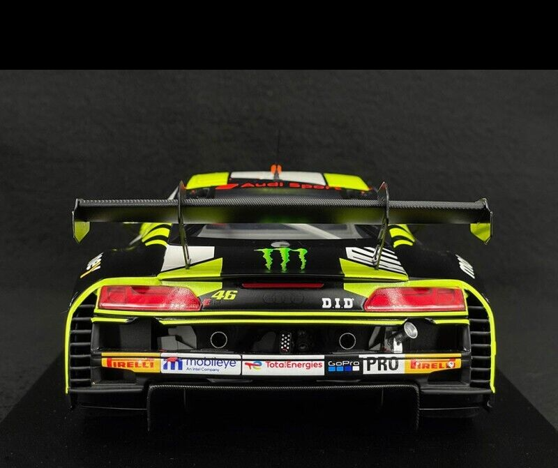 AUDI R8 LMS GT3 -  SPA 2022 - WRT -   1/18 SCALE SPARK MODEL CAR W/ DISPLAY CASE