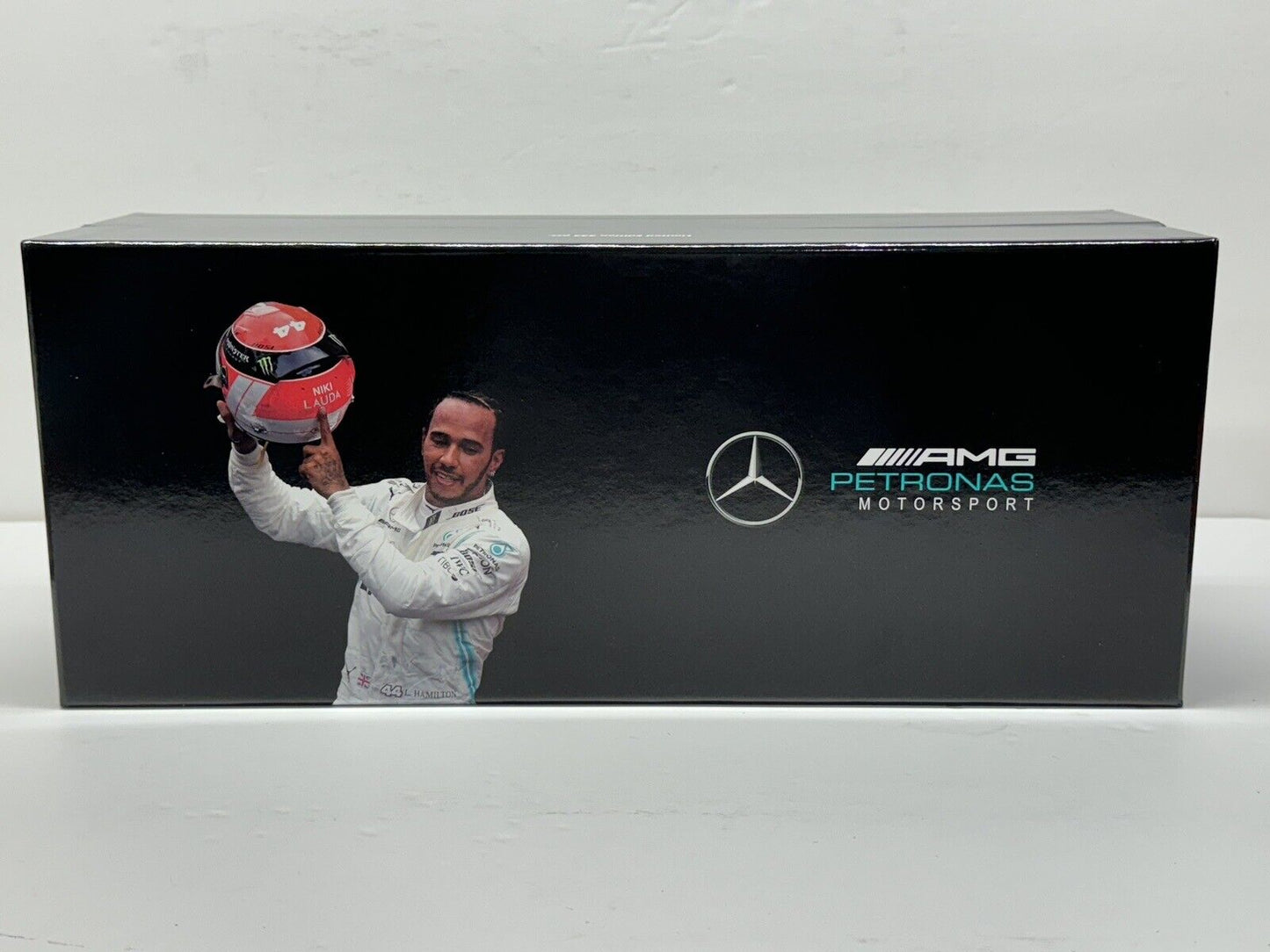 Mercedes W10 Lewis Hamilton #44 Monaco GP Winner GP Box Set 1/18 Minichamps