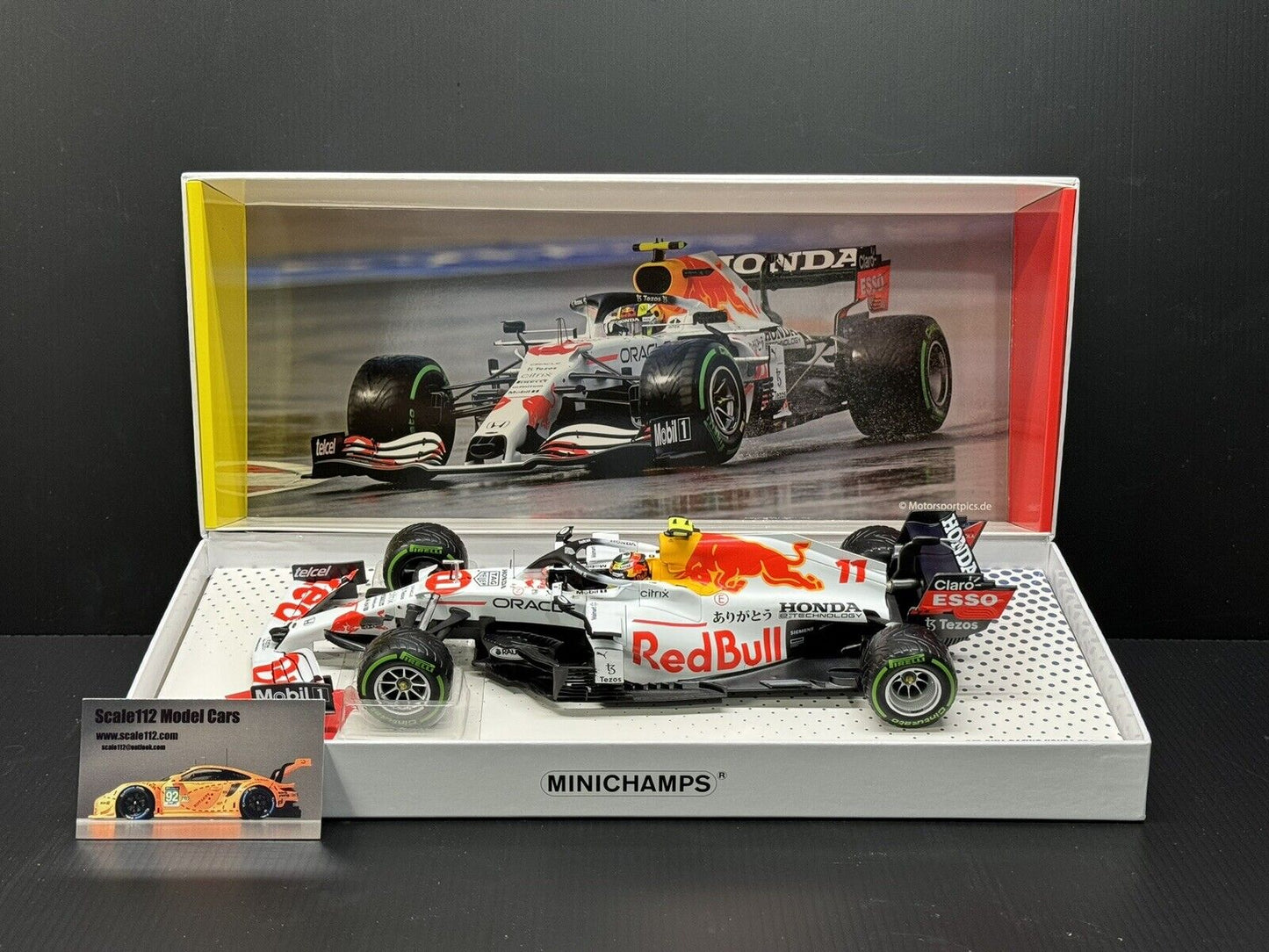 1/18 Minichamps 2021 Red Bull Racing RB16B #11 Sergio Perez Turkish GP Box Set