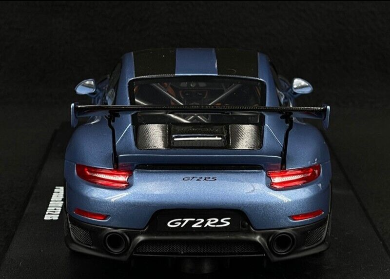 Porsche GT2 RS 2021 911 991.2 - Gemini Blue - Resin Model Car by GT Spirit